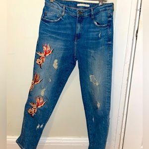 Zara embroidered Fish Boyfriend Jeans! Unique